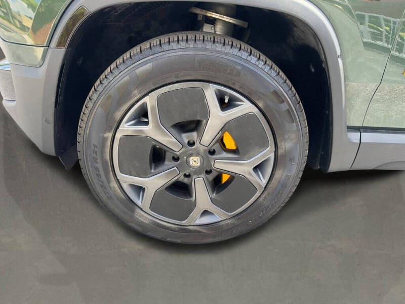 2022 Rivian R1T Adventure