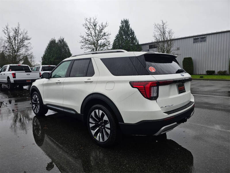 2026 Ford Explorer Platinum