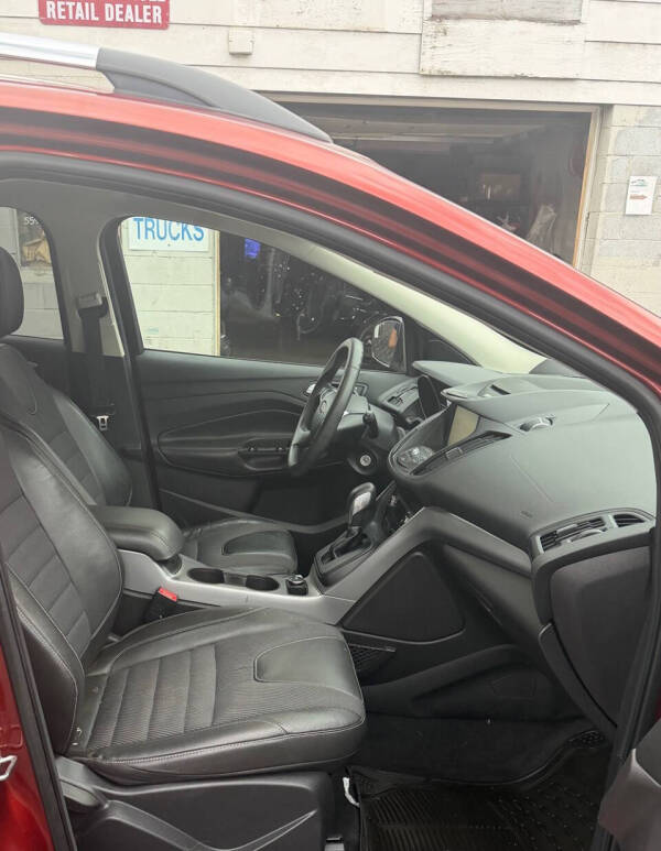 2015 Ford Escape SE