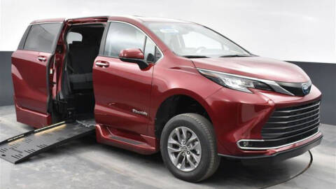 2023 Toyota Sienna for sale at A&J Mobility in Valders WI