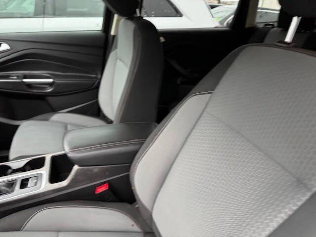 2019 Ford Escape SE