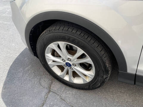 2018 Ford Escape SE