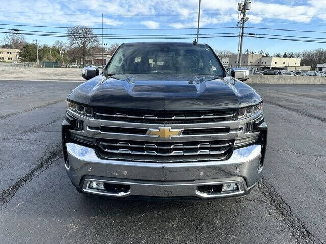 Used 2020 Chevrolet Silverado 1500 LTZ with VIN 3GCUYGED6LG131898 for sale in Marion, OH