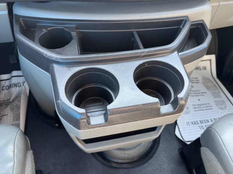 2011 Ford E-Series E-150