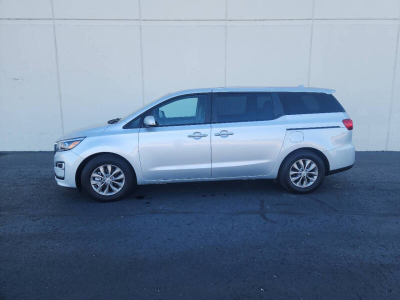 2019 Kia Sedona LX