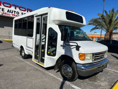 2006 Ford E-Series E-350 SD