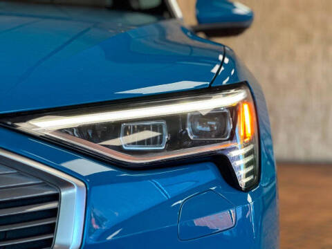 2019 Audi e-tron quattro Prestige