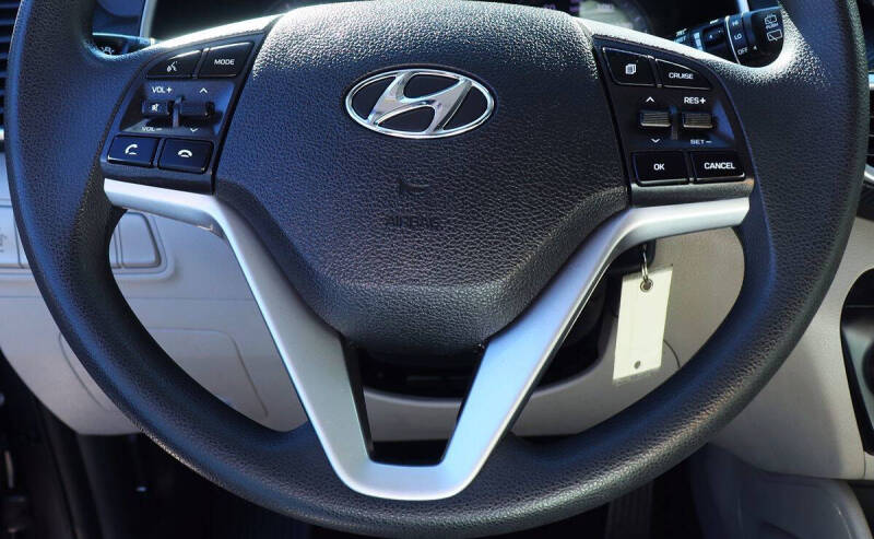 2020 Hyundai Tucson SE