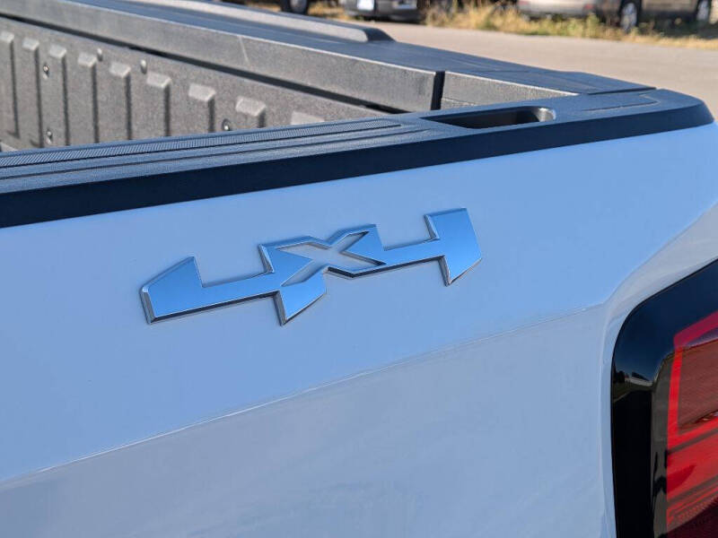 2024 GMC Sierra 1500 Elevation Standard