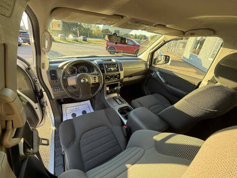 2008 Nissan Pathfinder LE