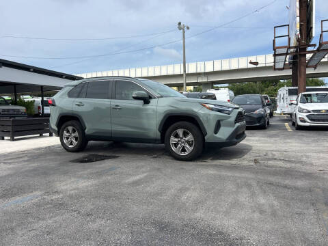 2022 Toyota RAV4 XLE