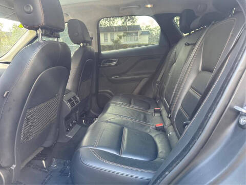 2020 Jaguar F-PACE 25t Prestige