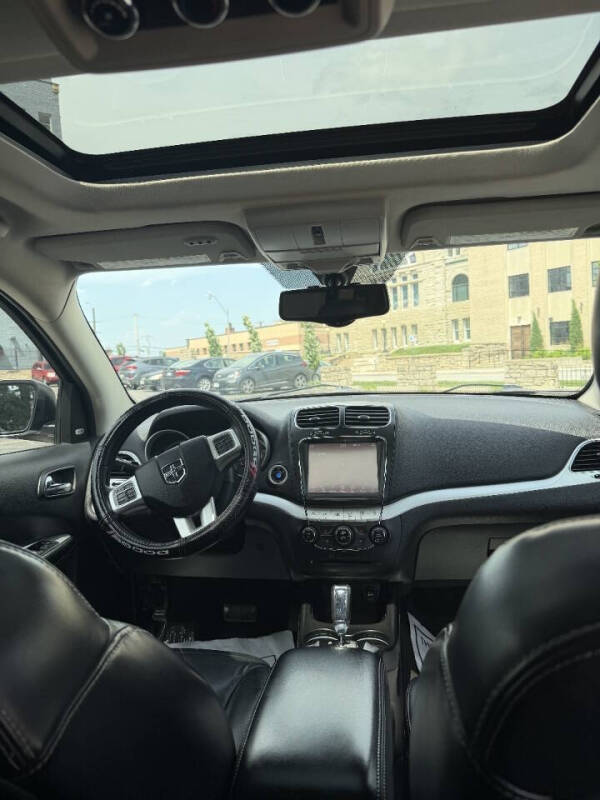 2011 Dodge Journey Lux