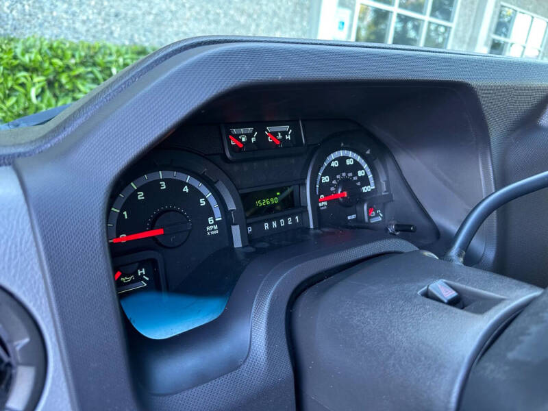 2011 Ford E-Series E-150