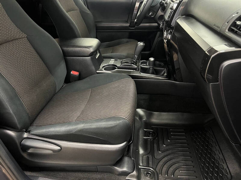 2016 Toyota 4Runner SR5 Premium