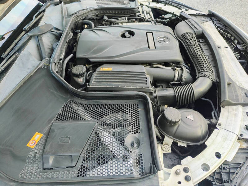 2016 Mercedes-Benz C-Class