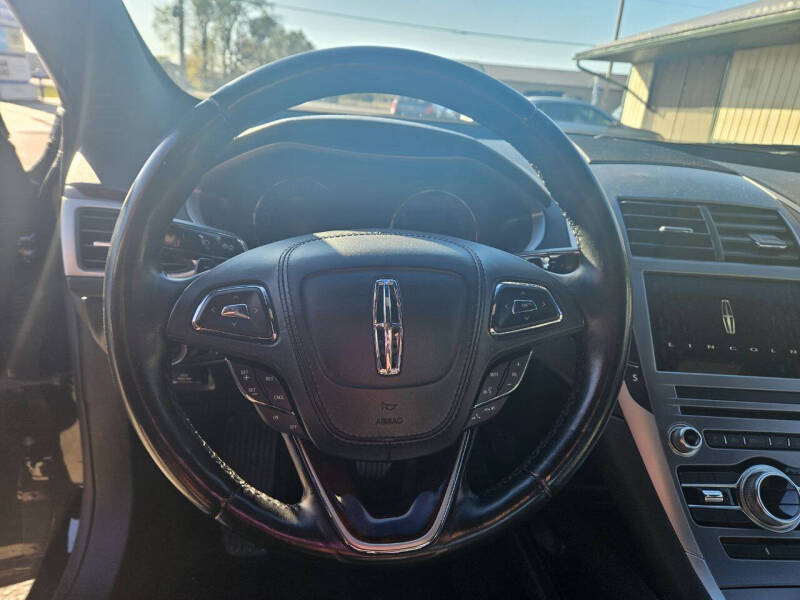 2018 Lincoln MKZ Select
