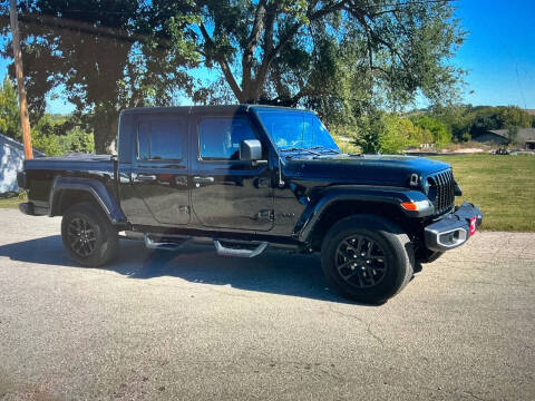 2022 Jeep Gladiator Sport