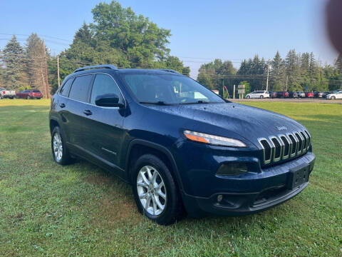 2018 Jeep Cherokee for sale at Rodeo City Resale in Gerry NY