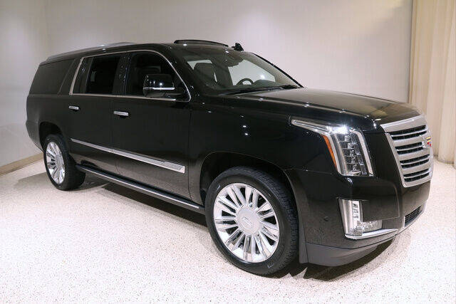 2017 Cadillac Escalade ESV Platinum