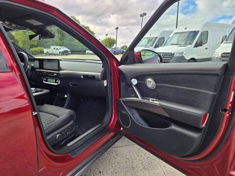 2025 Genesis GV60 Performance