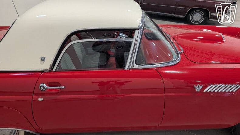 1955 Ford Thunderbird