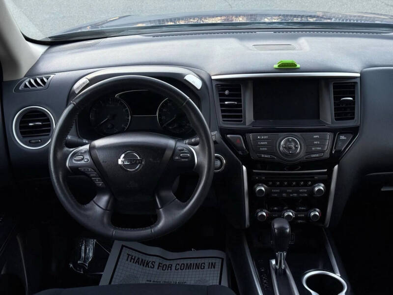 2018 Nissan Pathfinder