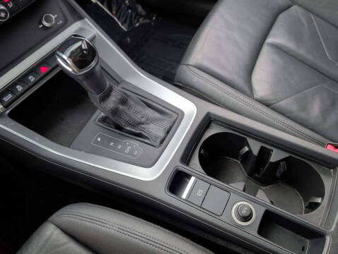 2019 Audi Q3 quattro Premium 45 TFSI