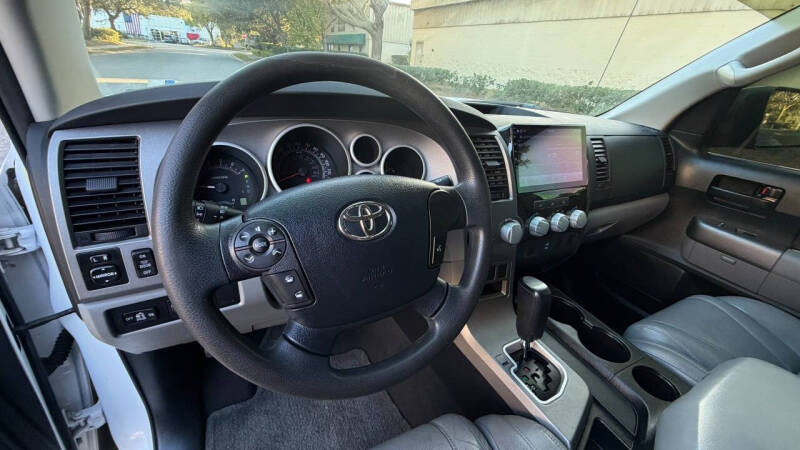 2012 Toyota Tundra Grade