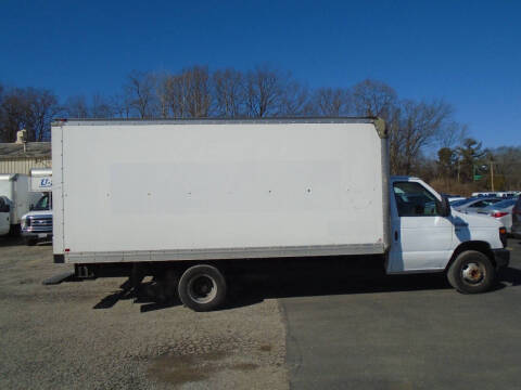 2013 Ford E-Series E-350 SD