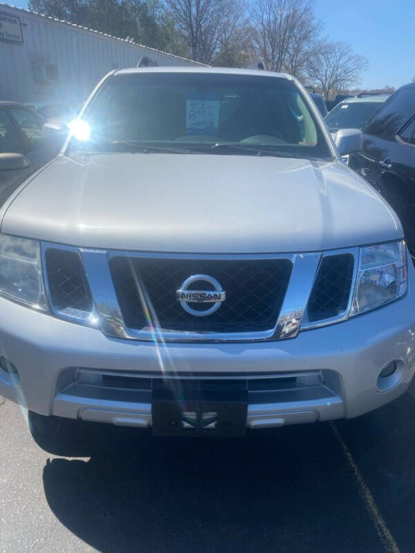 2012 Nissan Pathfinder for sale at Route 10 Motors LLC in Plainville CT