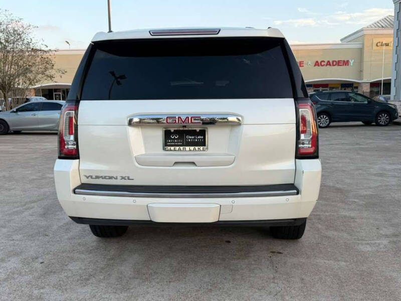 2015 GMC Yukon XL Denali