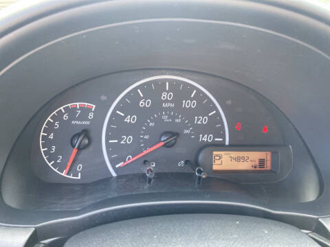 2015 Nissan Versa 1.6 S Plus