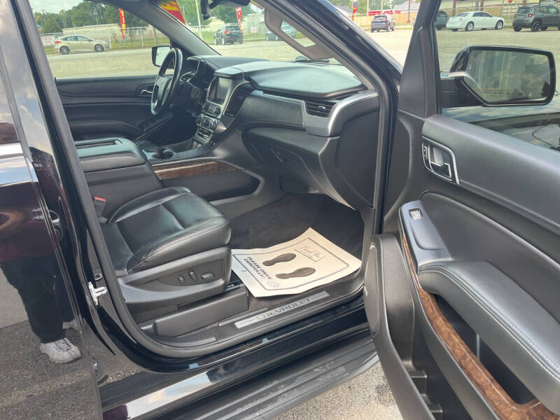 2019 Chevrolet Suburban LT