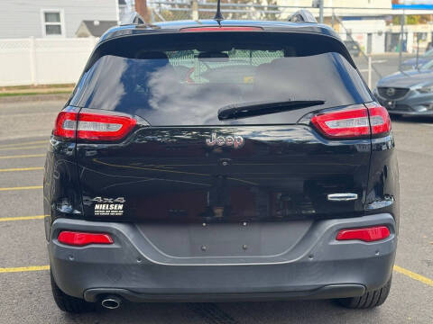 2017 Jeep Cherokee Latitude