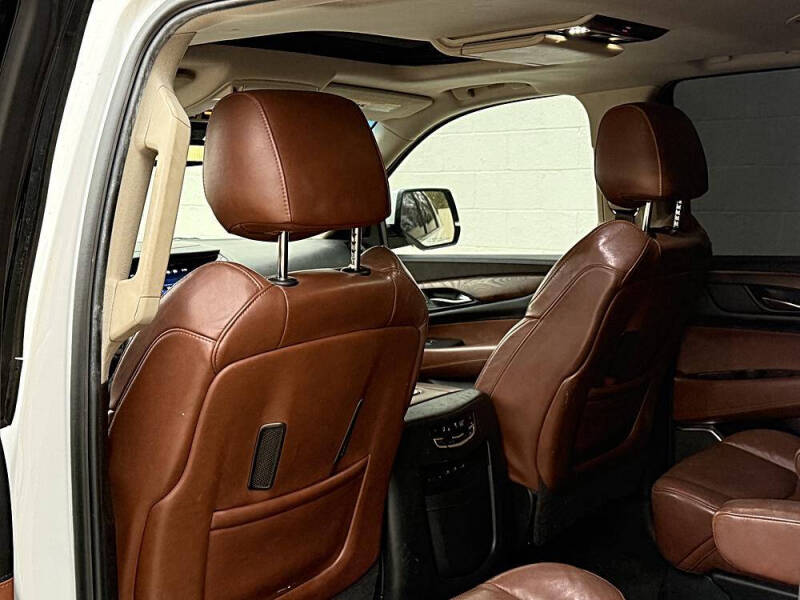 2017 Cadillac Escalade ESV Premium Luxury