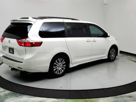 2018 Toyota Sienna