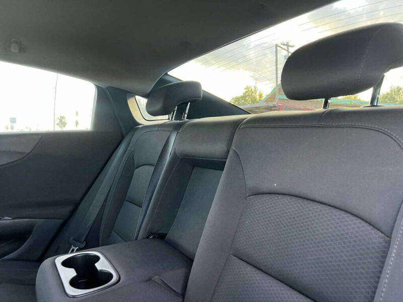 2017 Chevrolet Malibu LS