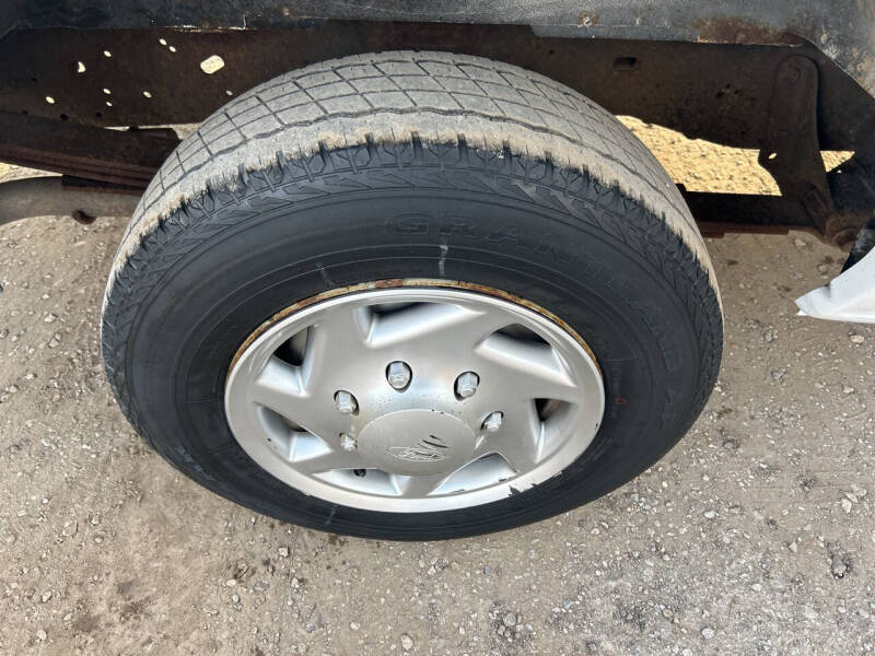 2010 Ford E-Series E-150