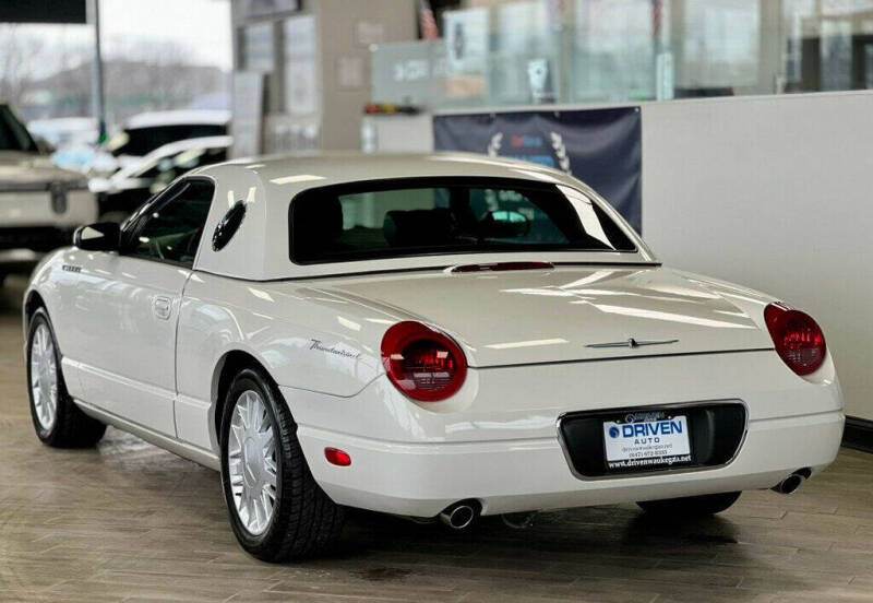 2002 Ford Thunderbird Deluxe