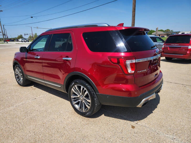 2017 Ford Explorer Platinum