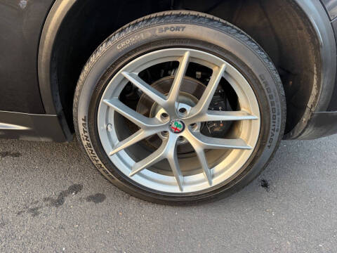 2018 Alfa Romeo Stelvio Ti Sport