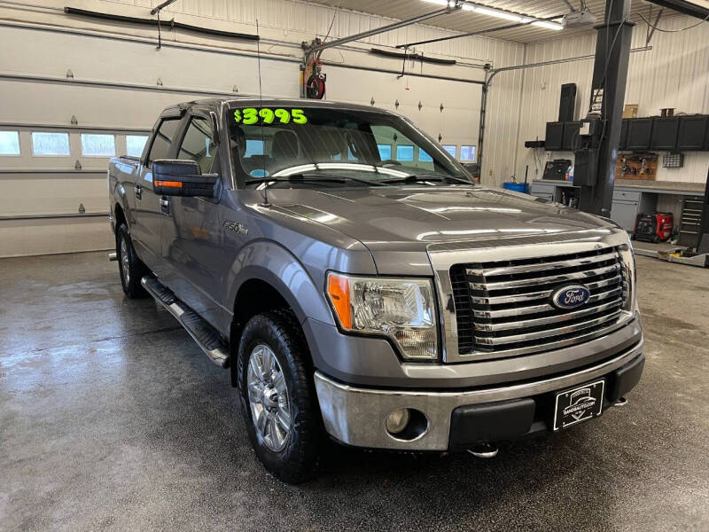 2010 Ford F-150 XLT photo 4