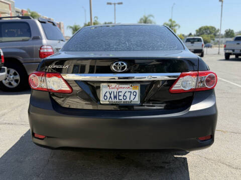 2013 Toyota Corolla LE