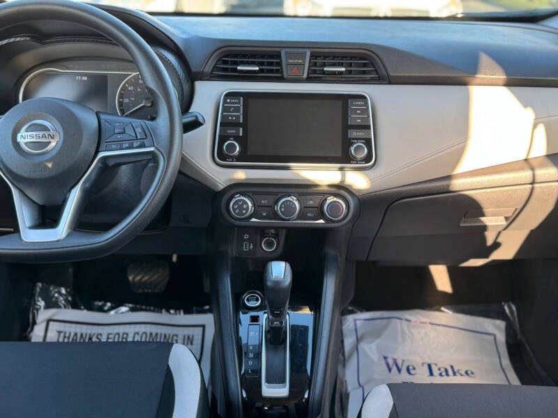 2021 Nissan Versa SV