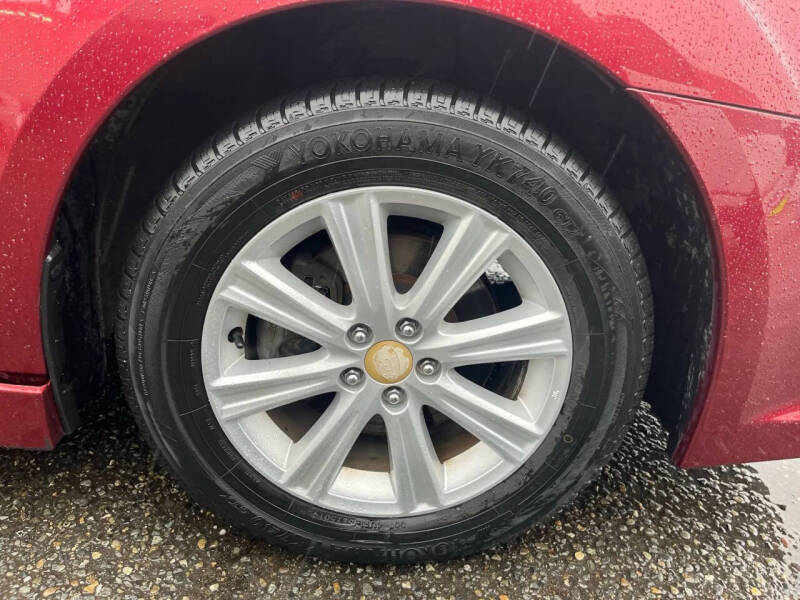 2010 Subaru Legacy 2.5i Premium