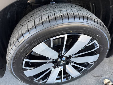 2025 Mitsubishi Outlander SEL Platinum Edition