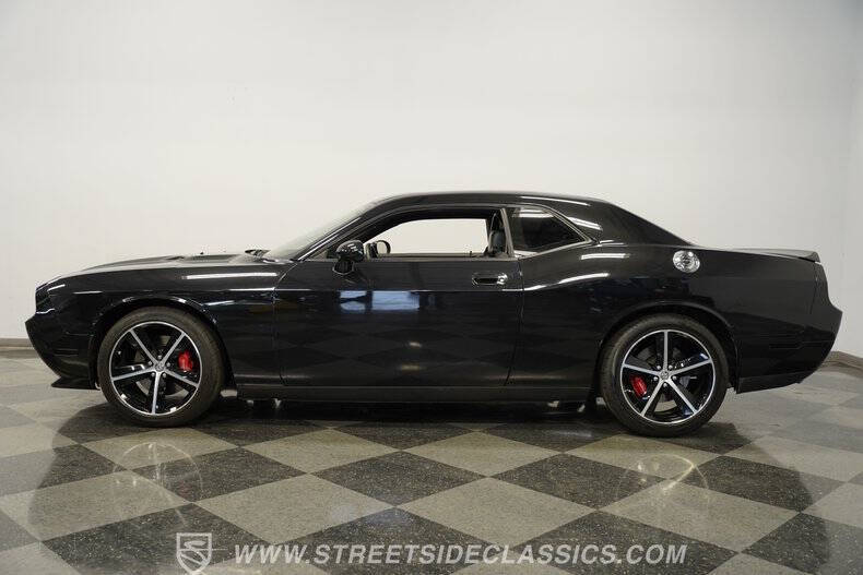 2010 Dodge Challenger SRT8