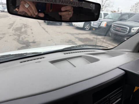 2013 Chevrolet Express LT 3500