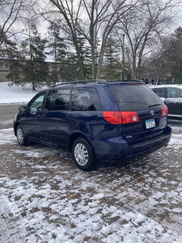 2006 Toyota Sienna LE 7 Passenger